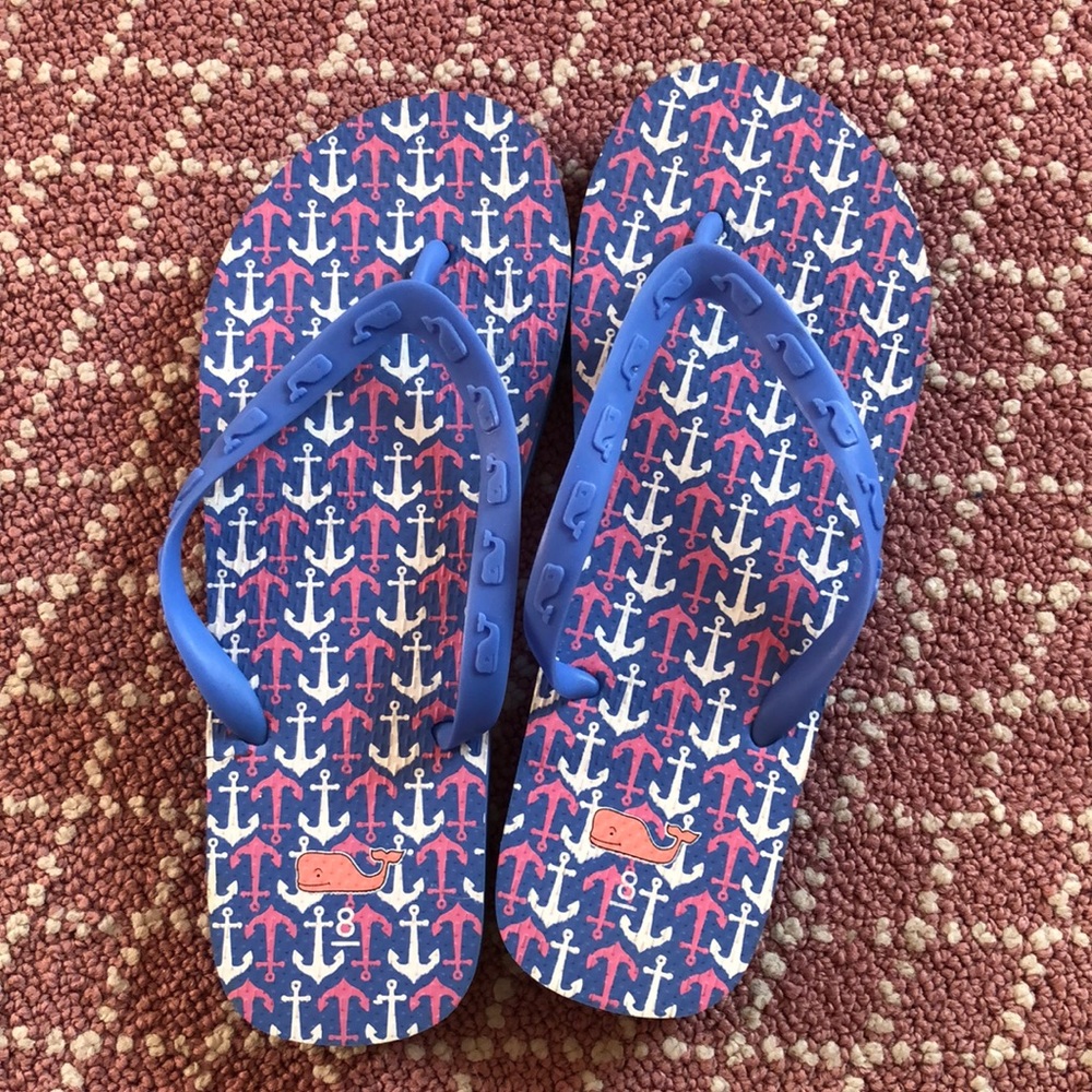 Vineyard Vines Anchor flip flops